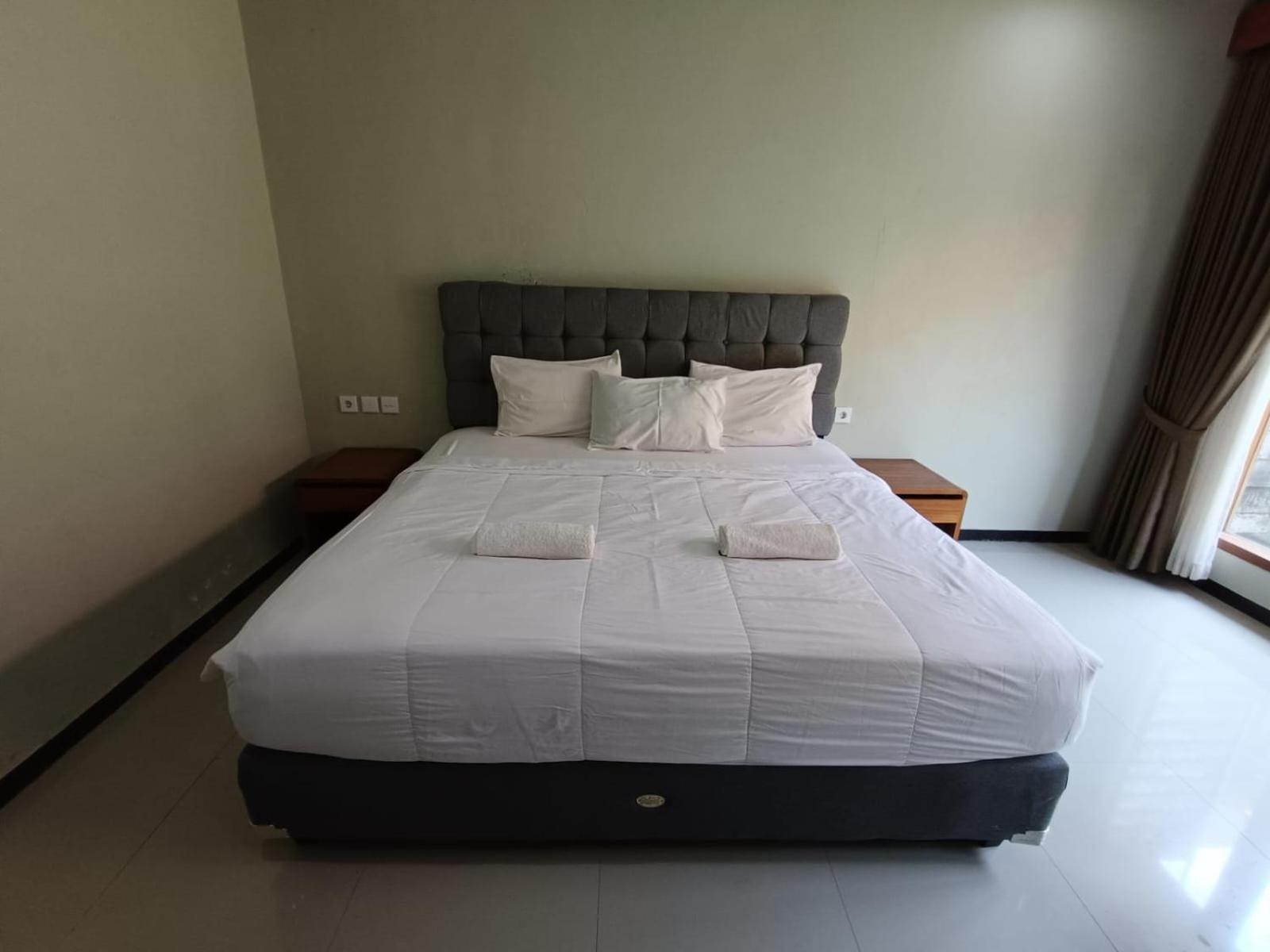 Hastina Hotel Lombok Mataram Exteriér fotografie